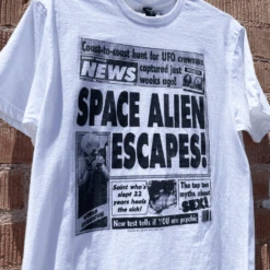 Space Alien Escapes White T-Shirt -Cheap Band Tees Vinyl Store SpaceAlienTee Lifestyle 1