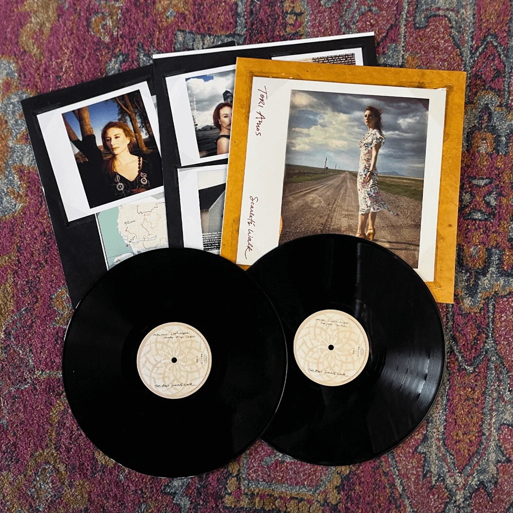 Scarlet's Walk - 12" Black Vinyl 2 Scarlet's Walk - 12" Black Vinyl - Image 2