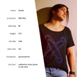 Basic Scissoring Vintage Tee 10 Basic Scissoring Vintage Tee -Cheap Band Tees Vinyl Store gradientscissoring 0001 model2 bio