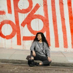 Basic Scissoring Sweatshirt -Cheap Band Tees Vinyl Store scissoringsweatshirt 0001 model1 pic2